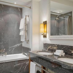 Classic Suite 1 Bedroom Smaller Suite 1 Queen